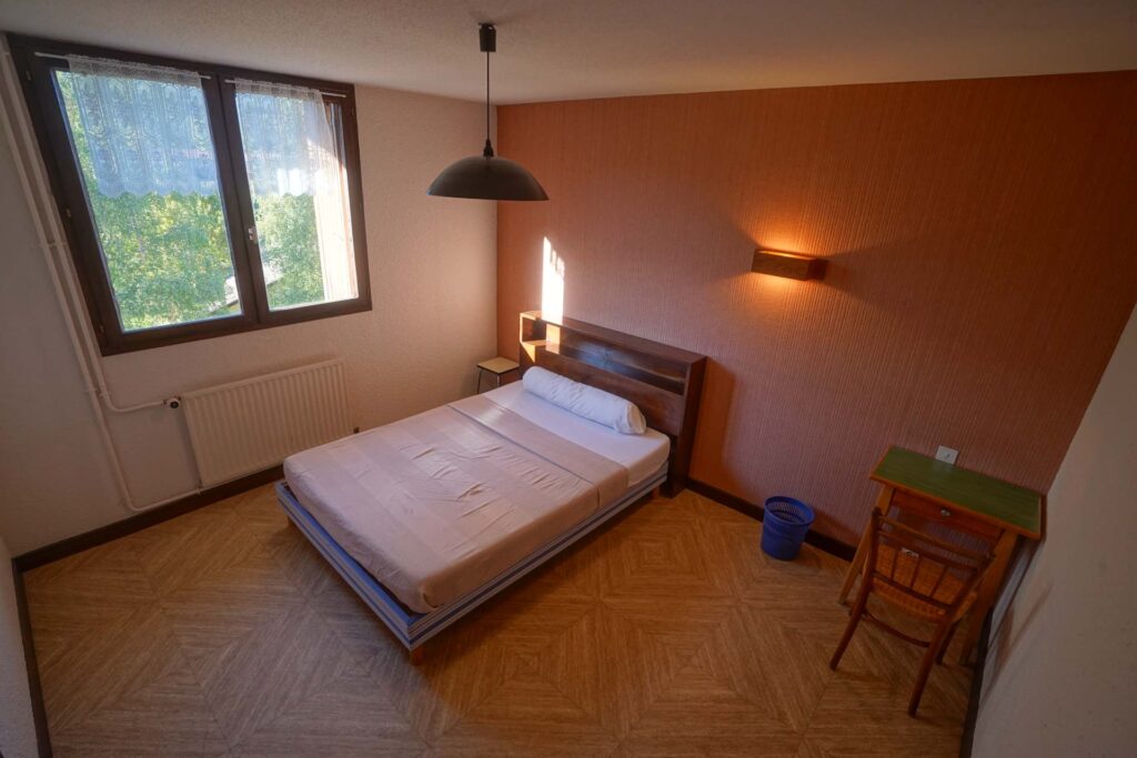 2022-09-chambre-cour-16